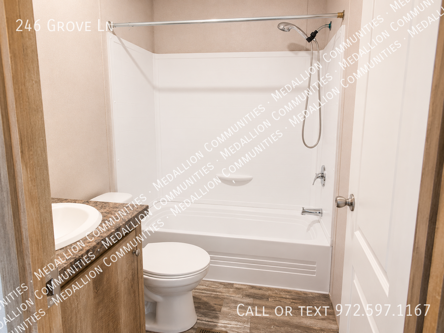 246 Grove Ln - Photo 7 of 16