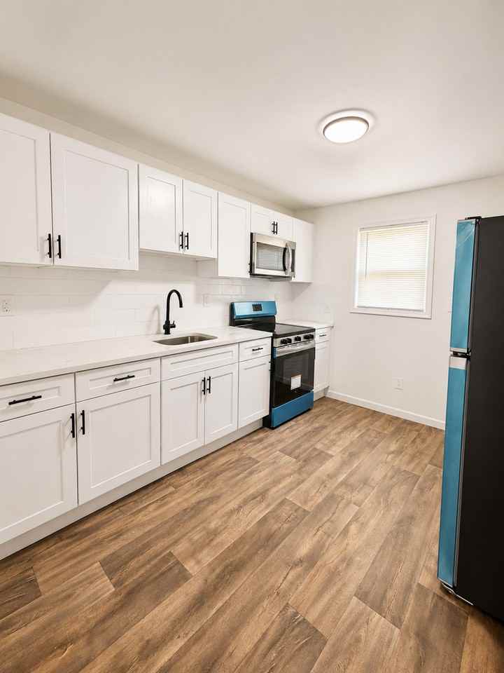 2057 Granite St - Photo 6 of 31