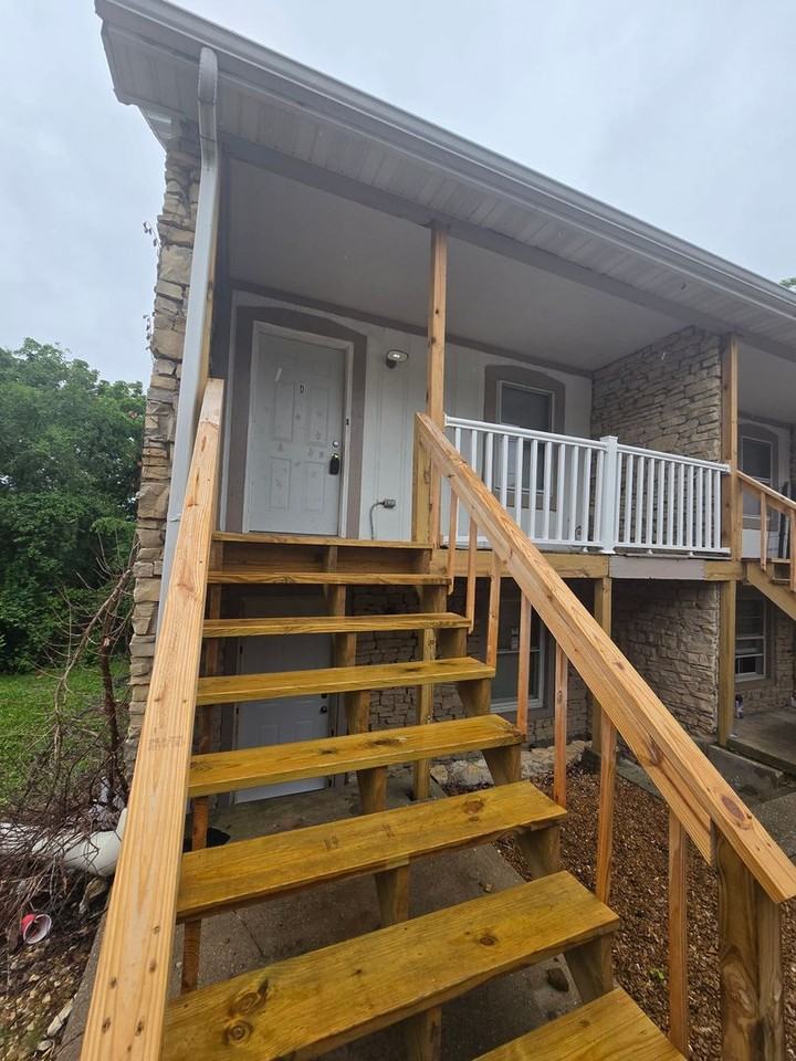 2305 Southridge Dr #D - Photo 2 of 13