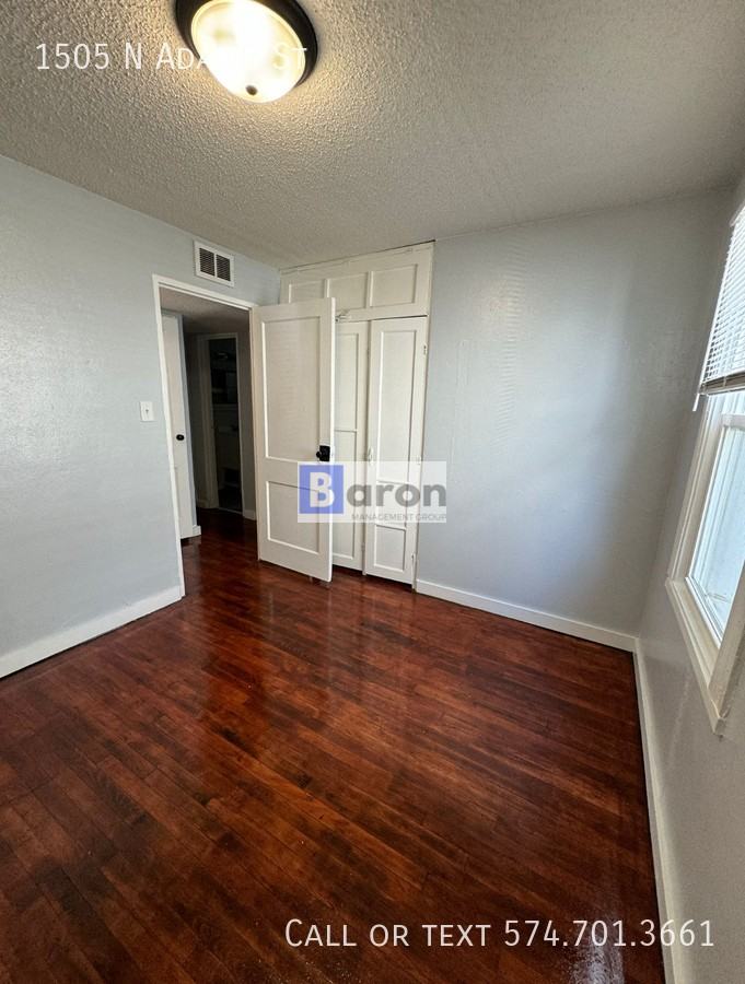 1505 N Adams St - Photo 2 of 13