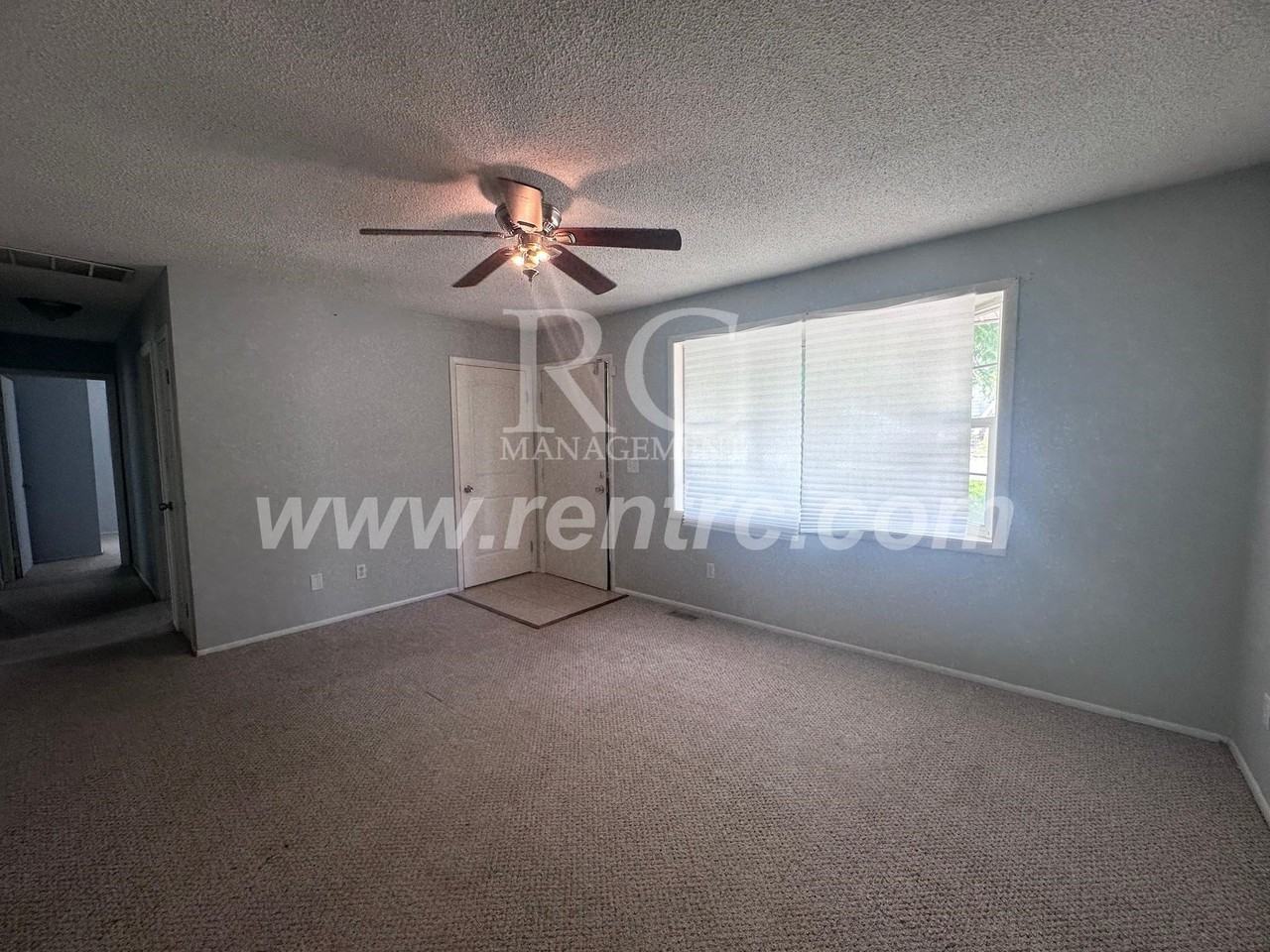 917 Timberline Dr - Photo 6 of 17