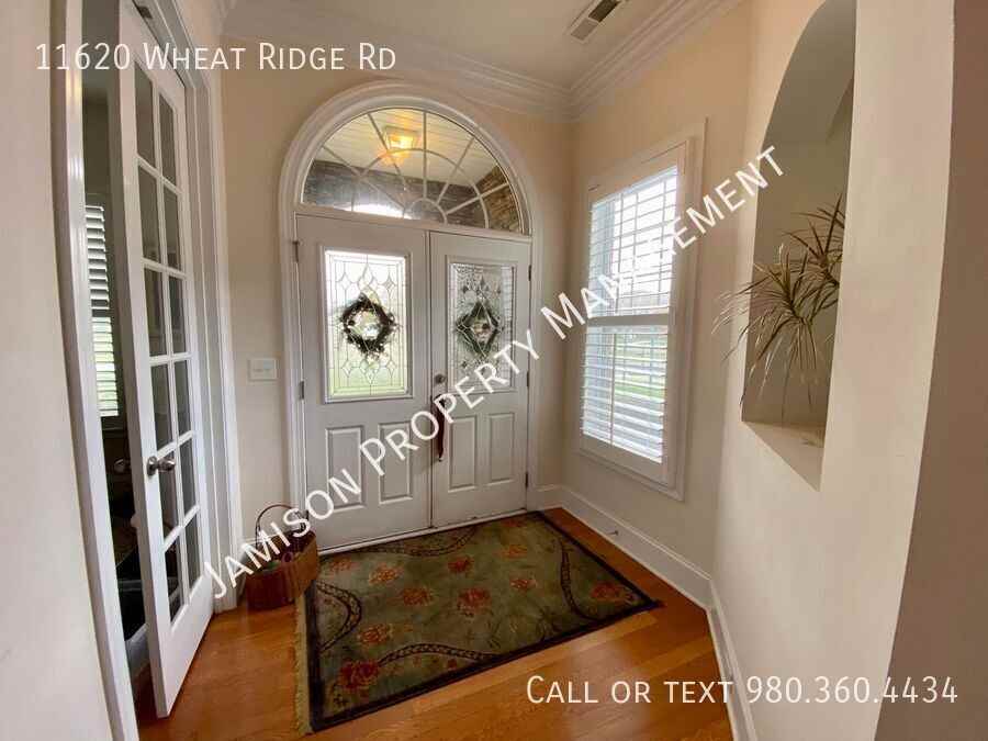11620 Wheat Ridge Rd - Photo 2 of 30