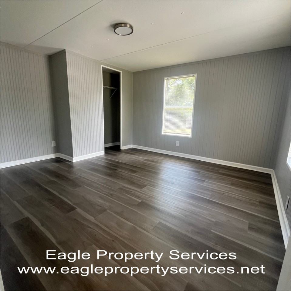 196 Irene Way #5 - Photo 2 of 7