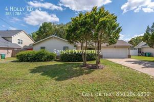 featured image of 4 Holly Rd #4