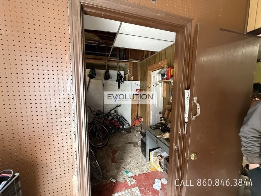 228 - 230 Franklin Ave - Photo 6 of 9
