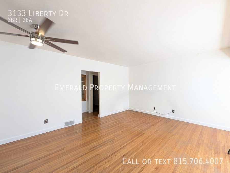 3133 Liberty Dr - Photo 7 of 12