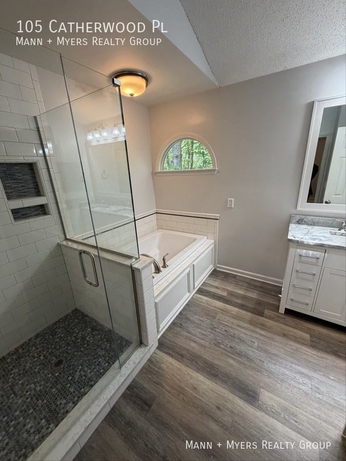 105 Catherwood Pl - Photo 7 of 10