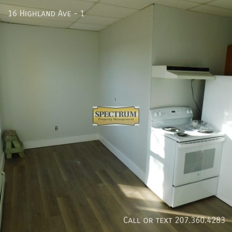 16 Highland Ave #1 - Photo 4 of 12