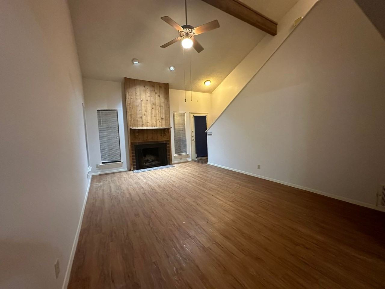 8104 Hood Cir #A - Photo 4 of 23