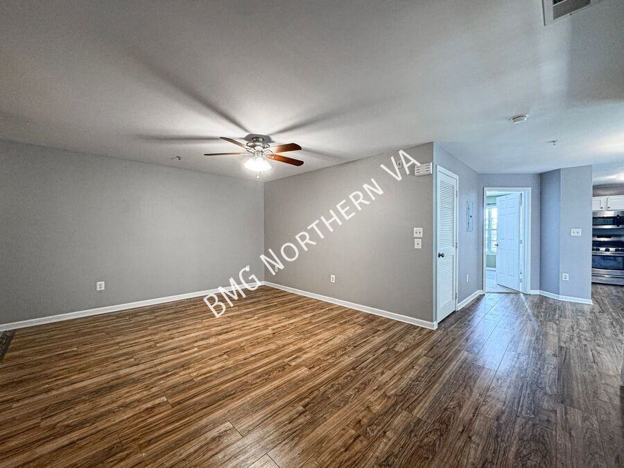 635 Constellation Sq Se #G - Photo 3 of 23