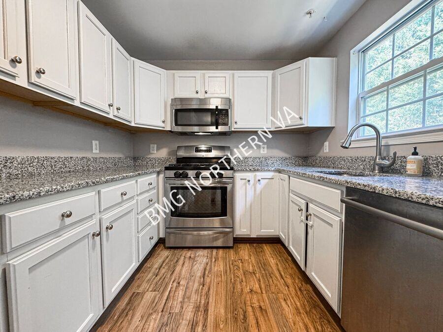 635 Constellation Sq Se #G - Photo 7 of 23