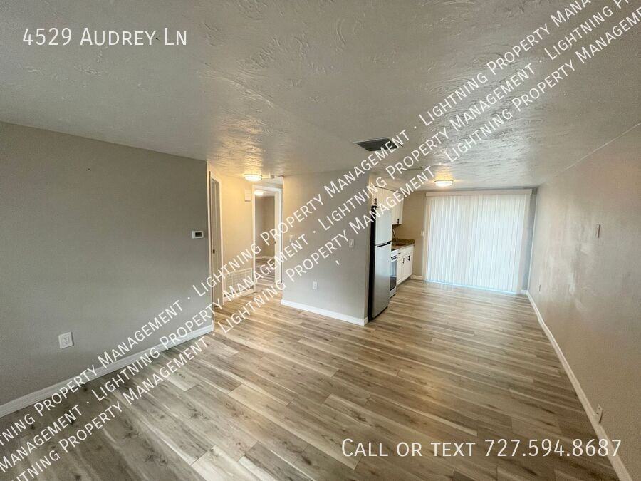 4529 Audrey Ln - Photo 4 of 12