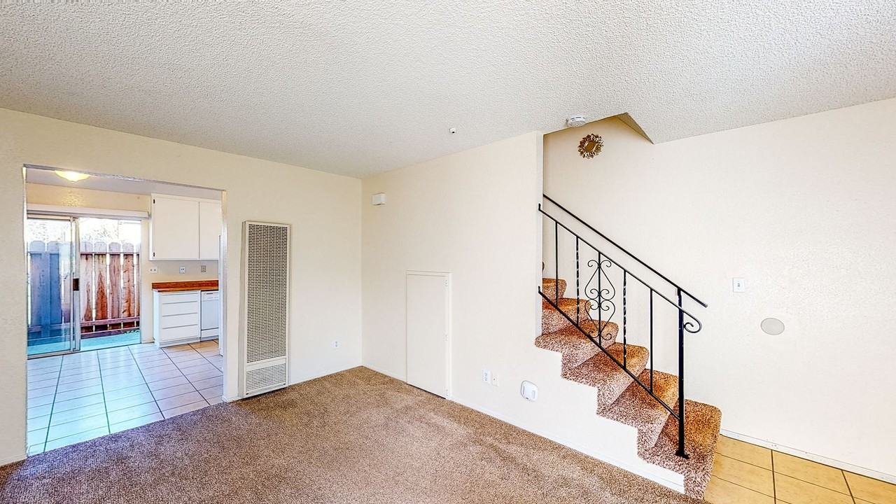 1331 North St - Photo 2 of 16