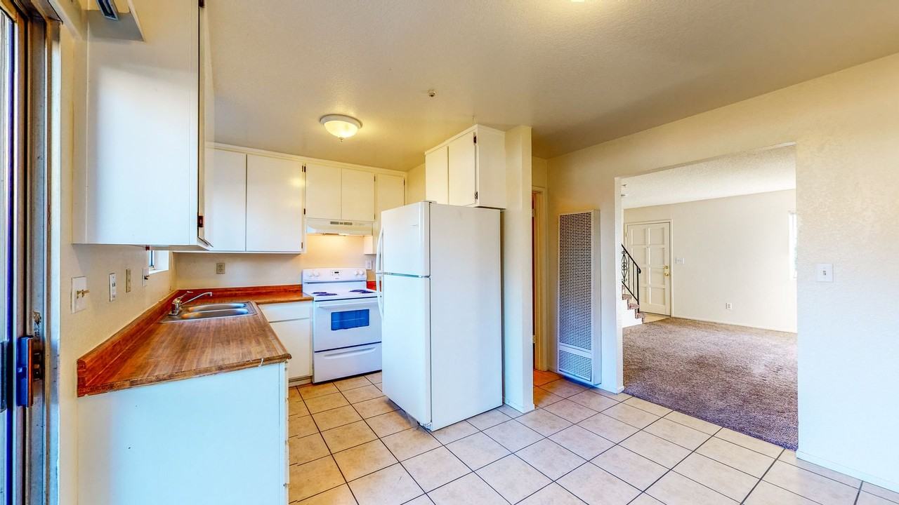 1331 North St - Photo 4 of 16