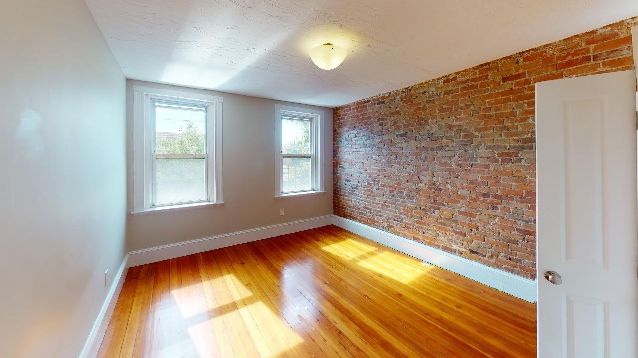38 Frankfort Street, Unit 3 - Photo 6 of 30