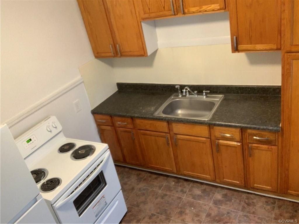 5611 Lakeside Avenue - Photo 7 of 23