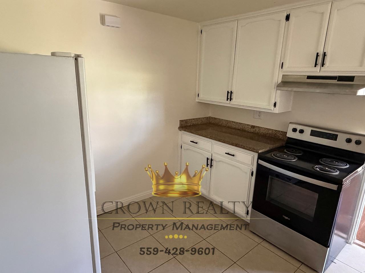 606 Auburn St #1 - Photo 5 of 16