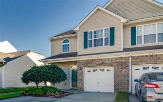 featured image of 2305 Bizzone Cir #1
