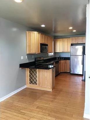 114 Guilden St #B - Photo 3 of 8