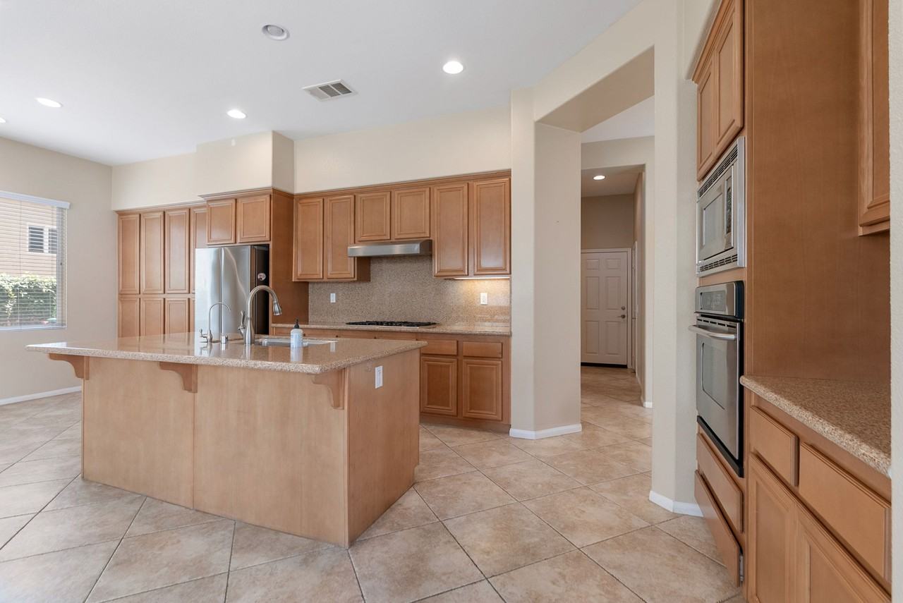 33822 Temecula Creek Rd #1 - Photo 6 of 21
