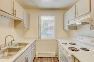 featured image of 998 S Miller Way