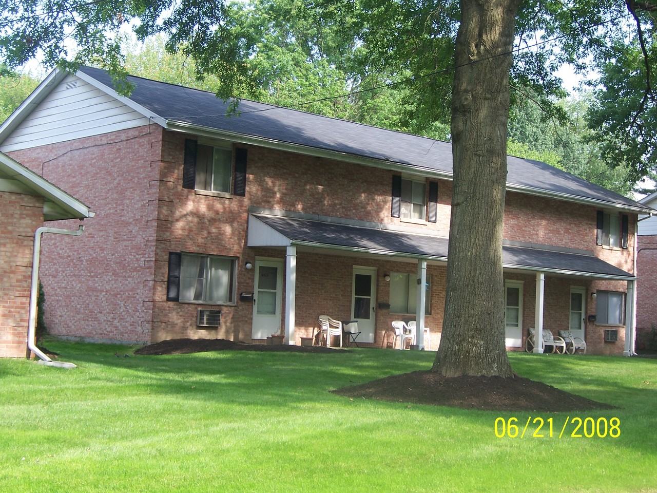 475 Brentwood Ave #B475