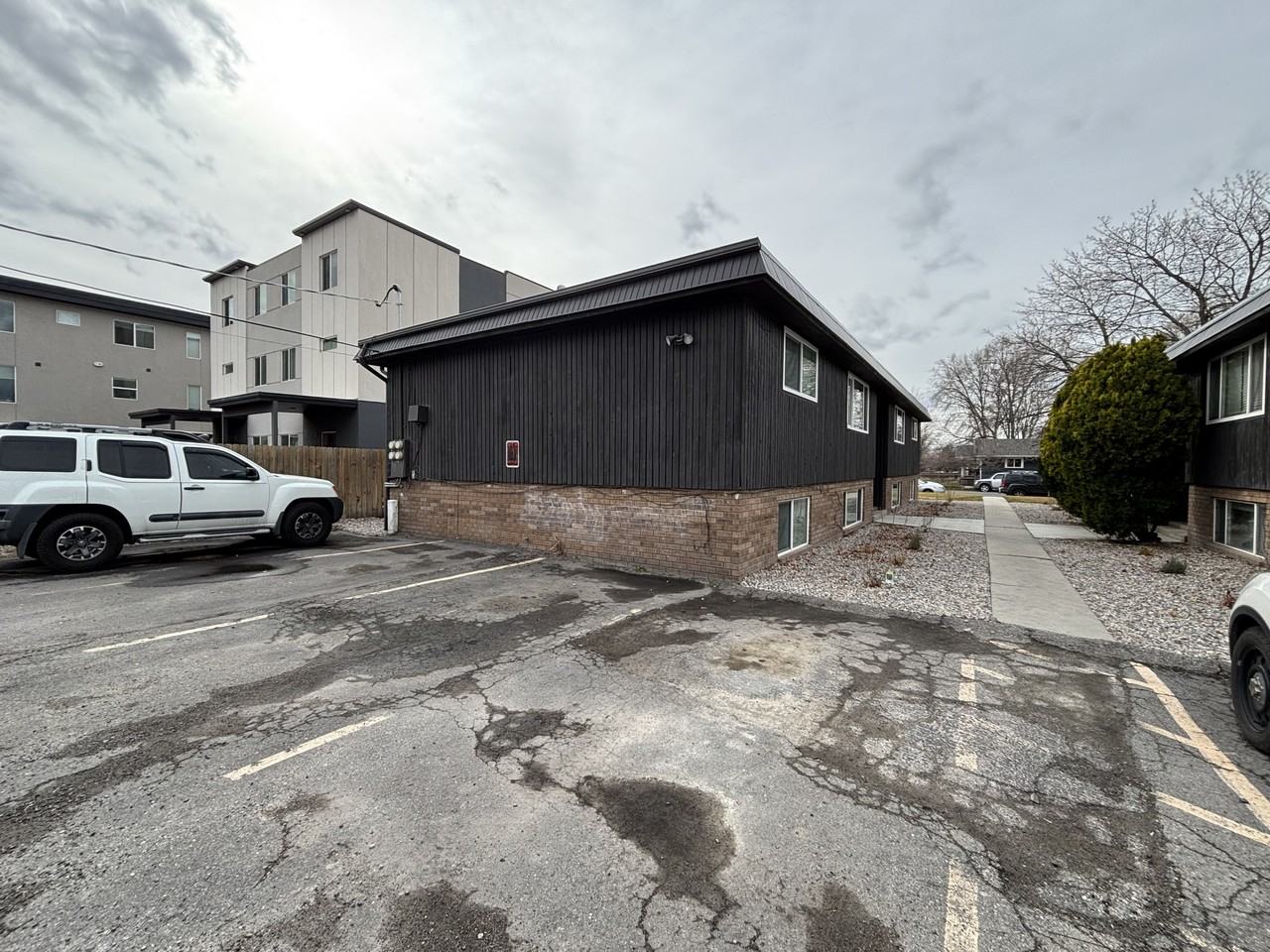 *1401 - 1403 South 300 East, SLC, UT 84115 - Photo 3 of 4