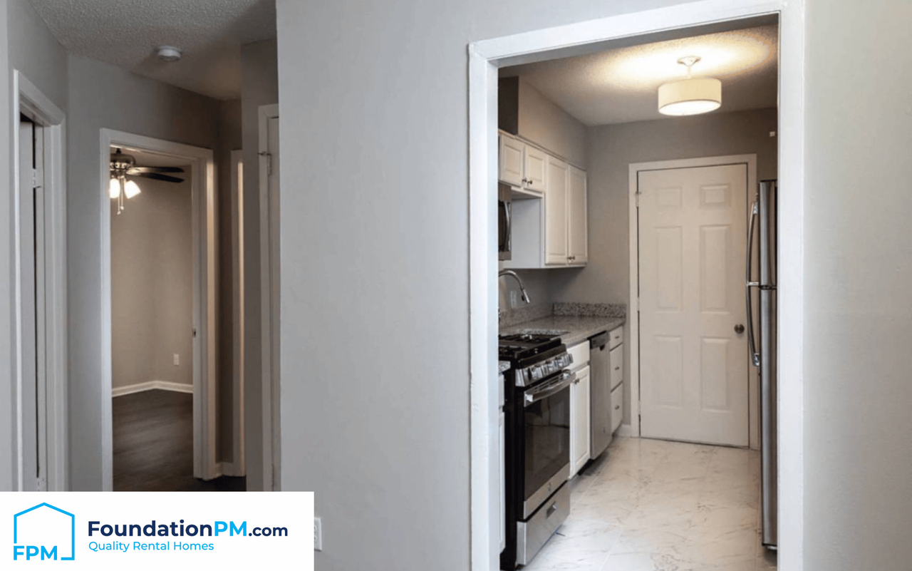 267 Greenlaw Avenue - Photo 5 of 26