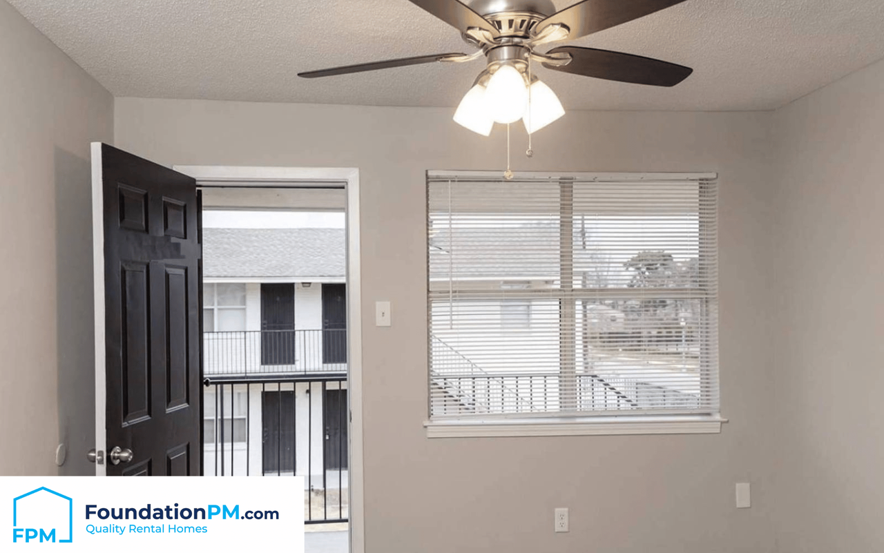 267 Greenlaw Avenue - Photo 7 of 26