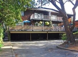featured image of 921 E Blithedale Ave