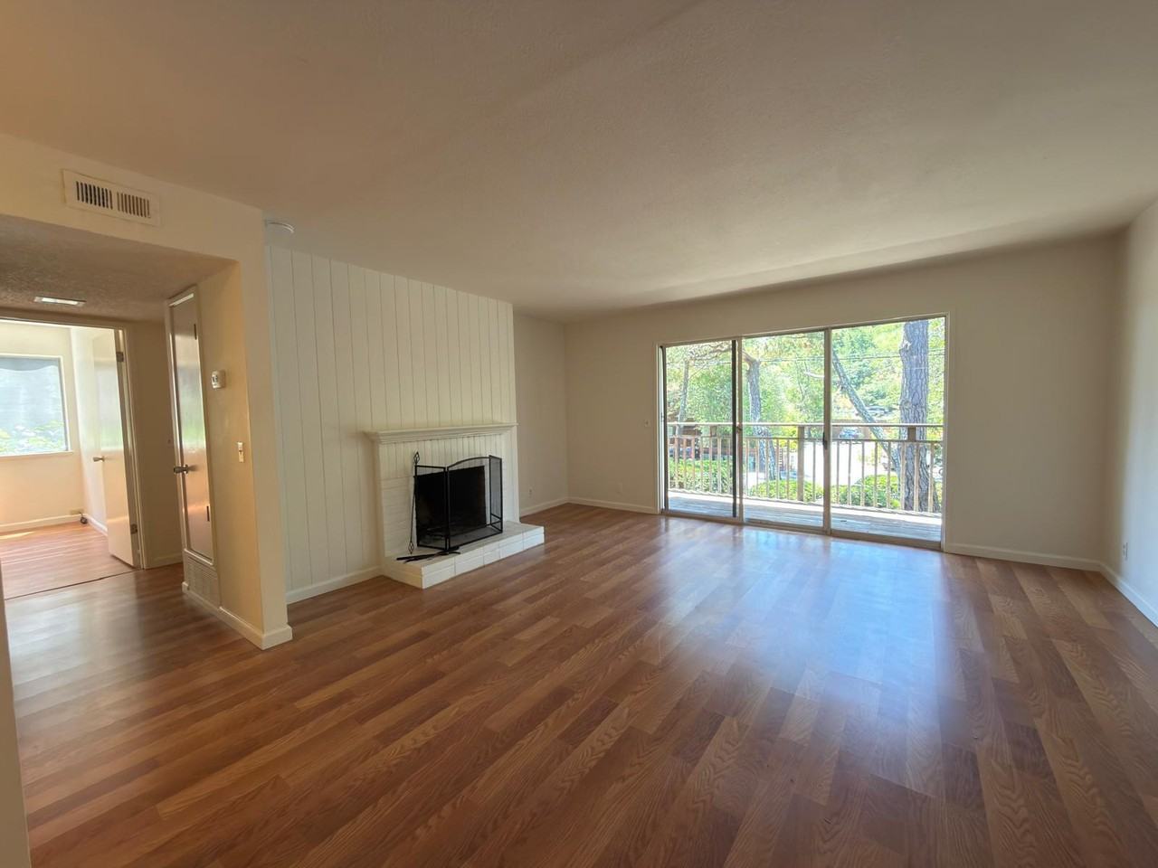 921 E Blithedale Pinetree Plaza - Photo 6 of 22