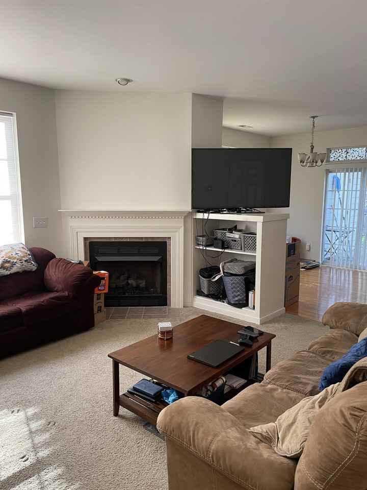 555 Station Lane - Photo 3 of 18