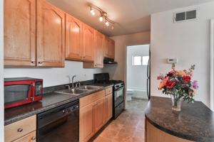 featured image of 3850 Park Ave