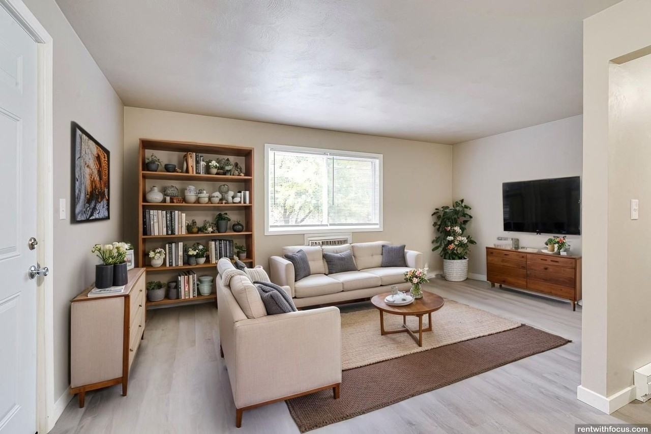 Lakeview Ridge - Photo 4 of 15