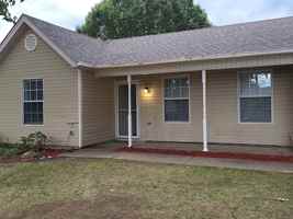 featured image of 303 Ray St #1