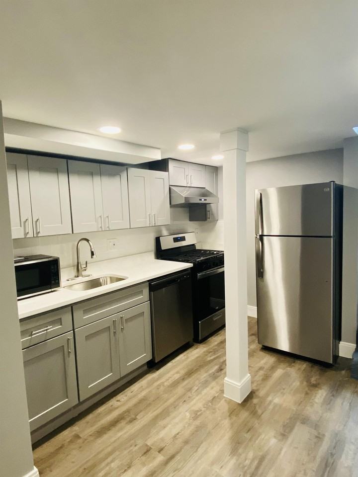 17 Stearns St #B - Photo 7 of 11