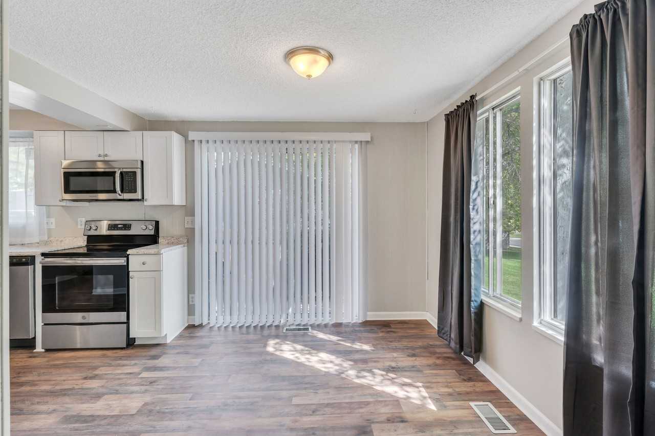 3076 Westcove Dr #1 - Photo 4 of 23