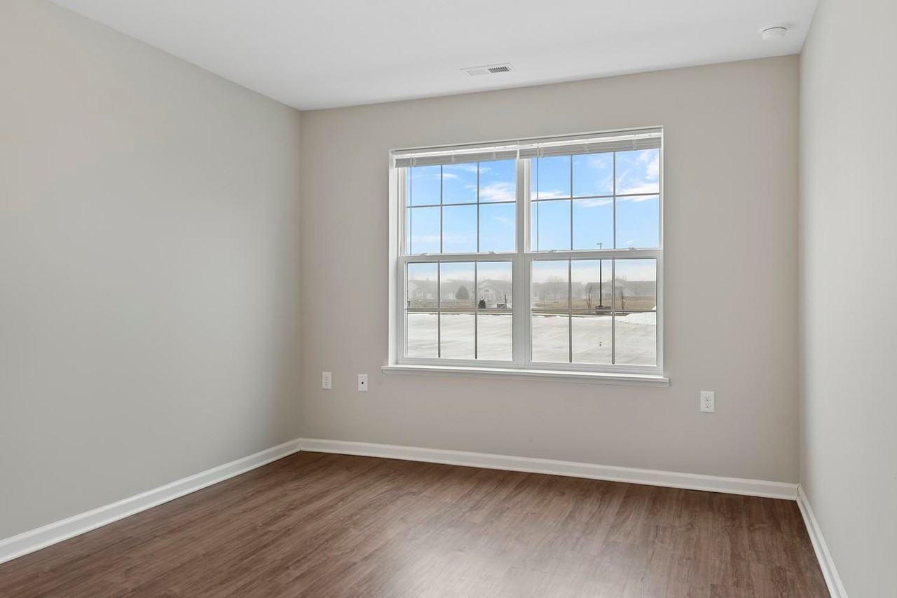 Parker Glen - Photo 6 of 22