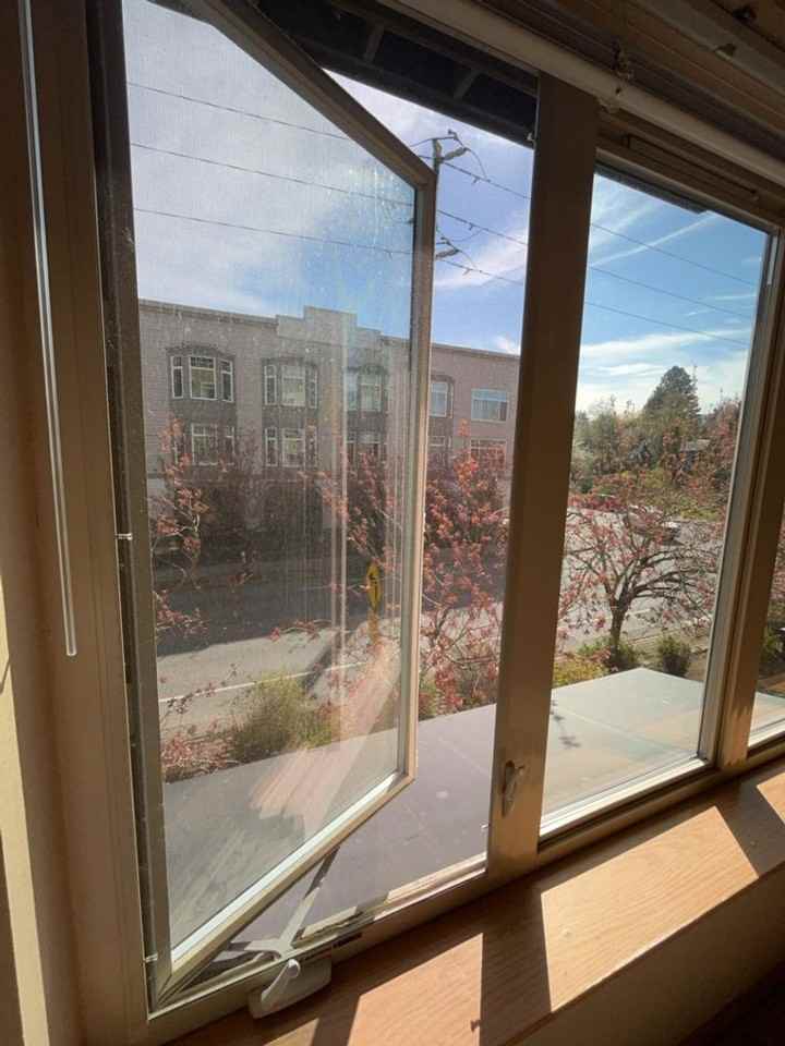 Mckenze Square Apartments - Photo 6 of 18