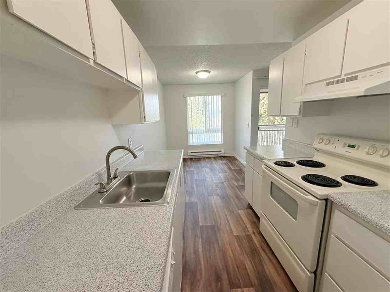 View at the Lake I | New Management + Specials | Patio, Parking & On - Photo 4 of 33