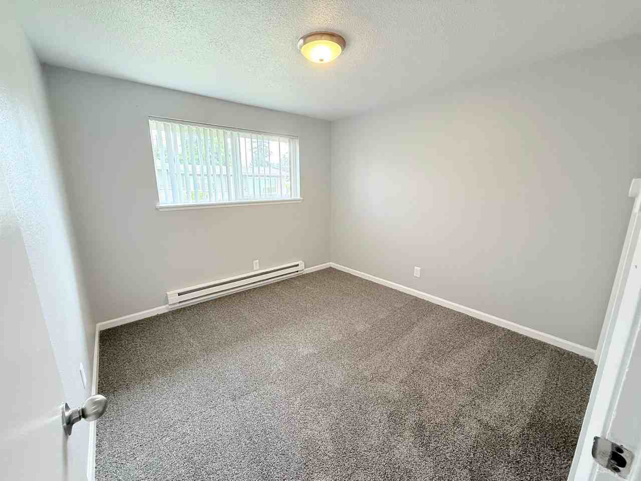View at the Lake II: New Management + Leasing Specials! Pool, Balcony, Laundry on Site - Photo 6 of 22