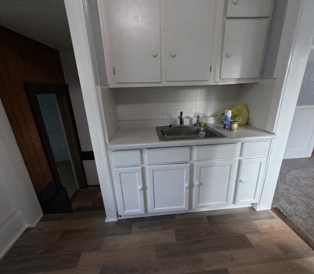 738 S 28th St #1 - Photo 5 of 15