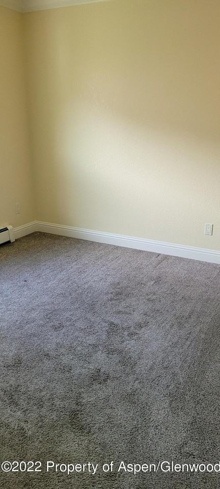 145 Caywood Cir - Photo 4 of 6