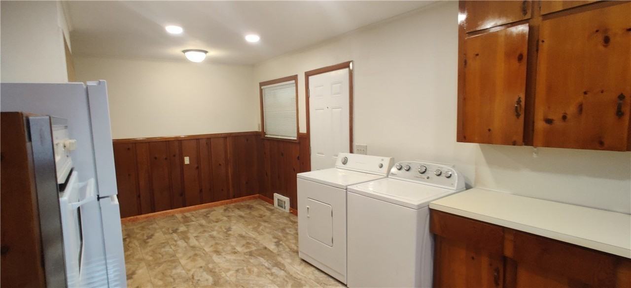 1350 N Kings Dr - Photo 6 of 17