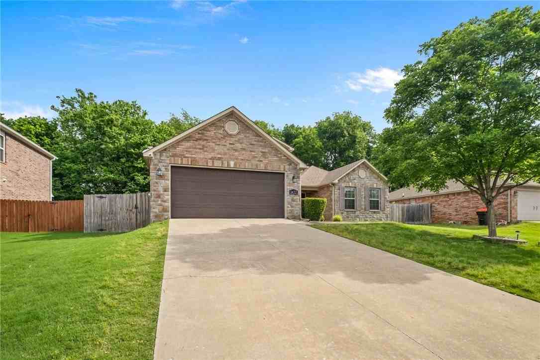 3472 Whispering Spring Ave - Photo 3 of 29