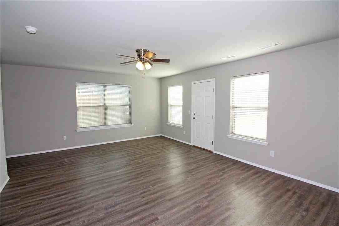 5001 Town Vu Rd #1 - Photo 3 of 21