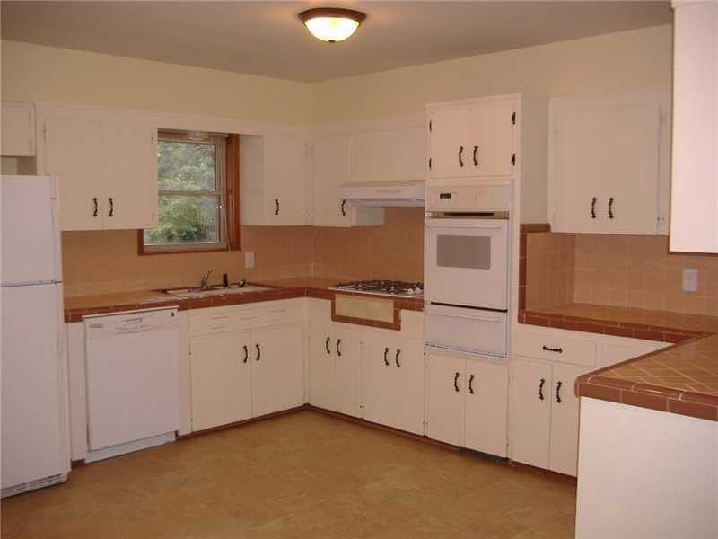 1212 W Pine St - Photo 3 of 21