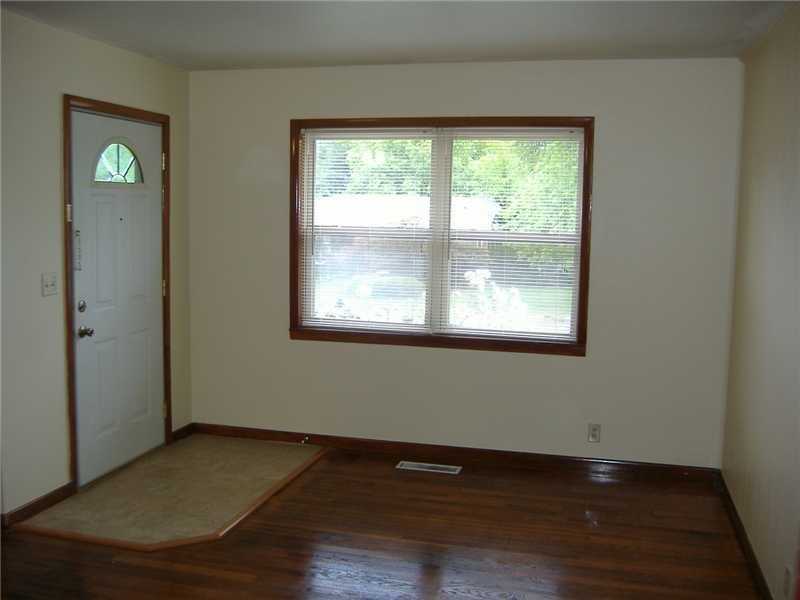 1212 W Pine St - Photo 5 of 21