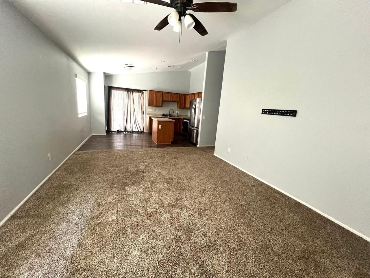 28496 N Dolomite Ln - Photo 4 of 25