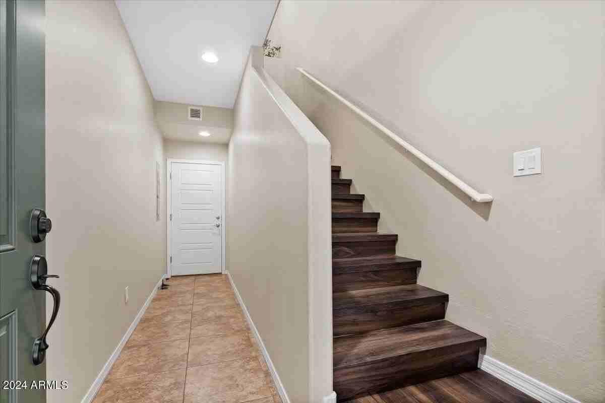 5550 N 16th St #140 - Photo 5 of 28